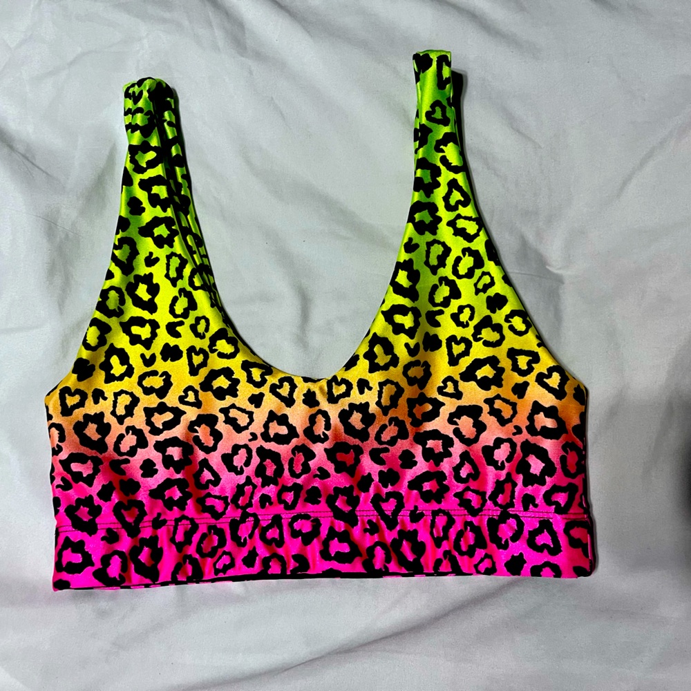 Find sheep top/bathing suit/sports bra nwot